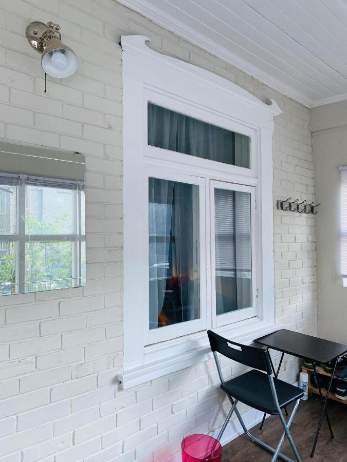 Lovely III 3 Bedrooms Apartment Space Share East York A Room Toronto Exterior photo
